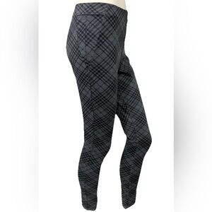 AQUA Gray Plaid Slim Stretch Pants Size M – Classic Business Casual Look